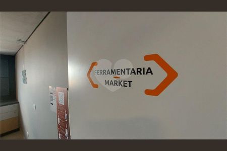 29_photo/94dce46e2d.590b4d130c630f44-ATLAS-8db72912-473e-4467-b9cb-d77f81e7be7d.jpg de apartamento à venda com 1 quarto, 37m² em Centro, Curitiba