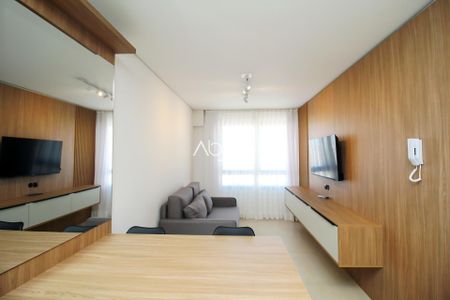 3_photo/94dce46e57.e6f02a1e96aef2b1-ATLAS-31b71075-bdd2-4728-9358-ea2d130d6cc8.jpg de apartamento para alugar com 1 quarto, 35m² em Centro, Curitiba