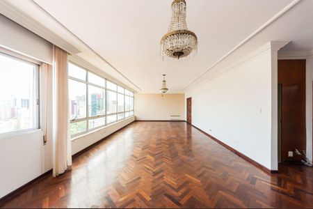 2_photo/94dce46e69.4cea1a0b3f6bbd2f-ATLAS-7841f217-56f0-49c7-be6d-6872f828cb68.jpg de apartamento à venda com 4 quartos, 222m² em Centro, Curitiba