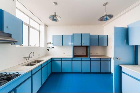 12_photo/94dce46e69.4cea1a0b3f6bbd2f-ATLAS-be5b83ff-e995-4e36-9bea-be1dc66a8ebd.jpg de apartamento à venda com 4 quartos, 222m² em Centro, Curitiba