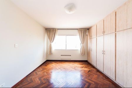 3_photo/94dce46e69.4cea1a0b3f6bbd2f-ATLAS-f38afa68-32fa-426c-a4f1-5cf3787bfceb.jpg de apartamento à venda com 4 quartos, 222m² em Centro, Curitiba