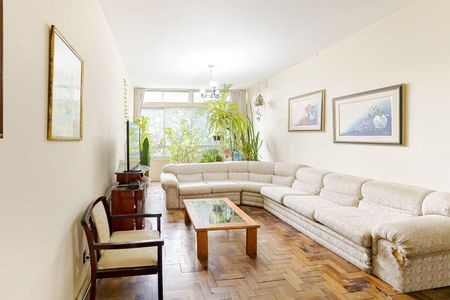 2_photo/94dce46e6f.31f8faead97f4406-ATLAS-e5989b0c-fa46-48d0-b7de-8dd14451edac.jpg de apartamento à venda com 4 quartos, 135m² em Centro, Curitiba