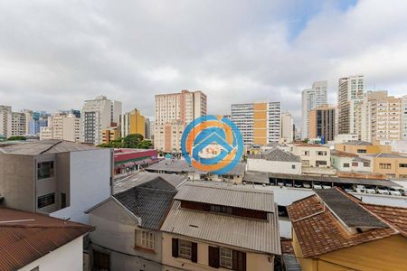 6_photo/94dce46e6f.6837ea405f96e6e8-ATLAS-3e70f4ca-3327-4561-9bbc-4698bc7b04c3.jpg de apartamento à venda com 4 quartos, 135m² em Centro, Curitiba