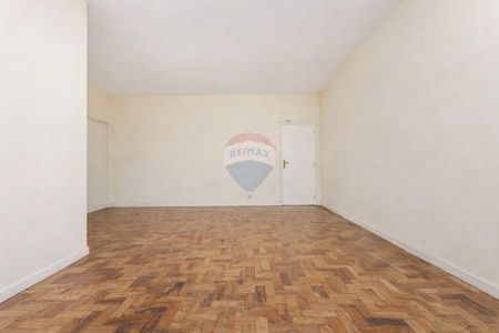 6_photo/94dce46e6f.6837ea405f96e6e8-ATLAS-e8ff1d6c-ed94-48b7-94f0-97fb647e3d92.jpg de apartamento à venda com 4 quartos, 163m² em Centro, Curitiba