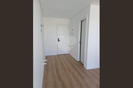 5_photo/94dce46e71.d840f4bff4555a35-ATLAS-182cd25b-d3b0-43c3-be64-720eb91ed72e.jpg de kitnet/studio à venda com 1 quarto, 19m² em Centro, Curitiba