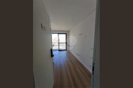 3_photo/94dce46e71.d840f4bff4555a35-ATLAS-feaa3c39-bd35-438f-8c11-d76ac8cfc0c8.jpg de kitnet/studio à venda com 1 quarto, 19m² em Centro, Curitiba