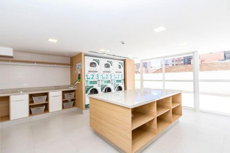 13_photo/94dce46e71.efcc24565c291766-ATLAS-a5f50c50-ed37-4e99-b607-ee8aaa7ba5e2.jpg de kitnet/studio à venda com 1 quarto, 19m² em Centro, Curitiba