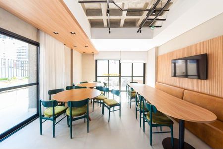 28_photo/94dce46e77.ceff8192393c33de-ATLAS-07969206-cc7e-4054-aff9-e0aad303c8eb.jpg de apartamento à venda com 2 quartos, 51m² em Centro, Curitiba