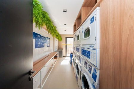 17_photo/94dce46e77.ceff8192393c33de-ATLAS-fa15ea4e-c3e8-49e8-889b-457d2d8ffa22.jpg de apartamento à venda com 2 quartos, 51m² em Centro, Curitiba