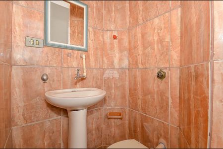 24_photo/94dce46e83.169e9a77f97b8feb-ATLAS-de0c5b14-c3a9-4055-b0c7-fa5e3ba24186.jpg de apartamento à venda com 2 quartos, 78m² em Centro, Curitiba