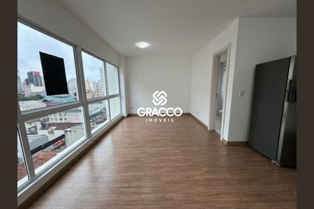 4_photo/94dce46ec7.c57949a0b385ded8-ATLAS-299fc325-c879-449b-8d13-91ce2cf3ebc3.jpg de apartamento à venda com 1 quarto, 33m² em Centro, Curitiba