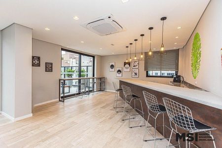 2_photo/94dce46ee5.0e2ab5f90b6f9ba2-ATLAS-1ccea133-7b93-4607-b700-b2bbb89b04e5.jpg de apartamento para alugar com 1 quarto, 32m² em Centro, Curitiba