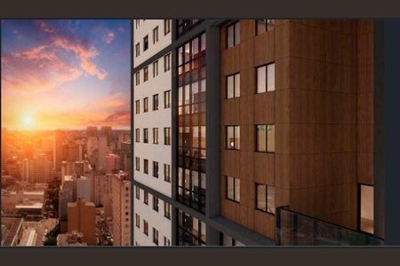 5_photo/94dce46ee5.0e2ab5f90b6f9ba2-ATLAS-3d24affa-4685-450f-9602-08db1216da2e.jpg de apartamento à venda com 1 quarto, 32m² em Centro, Curitiba