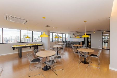 3_photo/94dce46ee5.51dd61496647b022-ATLAS-0ec43868-314f-4d2d-8a5f-8e4b846283c7.jpg de apartamento para alugar com 1 quarto, 30m² em Centro, Curitiba