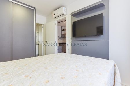 11_photo/94dce46ee5.bc82776cdbb57ce3-ATLAS-a52c0fb3-71f2-4b4d-b841-ea55a720cab5.jpg de apartamento para alugar com 1 quarto, 29m² em Centro, Curitiba