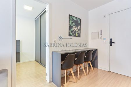 5_photo/94dce46ee5.bc82776cdbb57ce3-ATLAS-dc6de465-e9c0-4b66-9fb7-32e55b23d6cf.jpg de apartamento para alugar com 1 quarto, 29m² em Centro, Curitiba