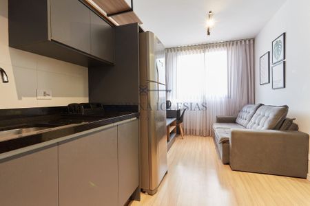2_photo/94dce46ee5.bc82776cdbb57ce3-ATLAS-de1affcb-acec-44a9-8766-cdbabd21919c.jpg de apartamento para alugar com 1 quarto, 29m² em Centro, Curitiba