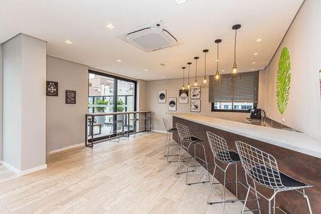 1_photo/94dce46ee5.ffe2d80966905a54-ATLAS-0de3b049-d8e1-41c0-8cfa-ce2a2cda4c19.jpg de apartamento à venda com 1 quarto, 30m² em Centro, Curitiba