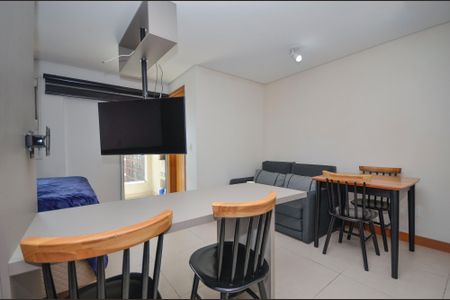 5_photo/94dce46eeb.b63703df1b074e65-ATLAS-33fe0f0f-1bb9-44a2-a49b-b47a0cc0bfed.jpg de kitnet/studio à venda com 0 quarto, 34m² em Centro, Curitiba