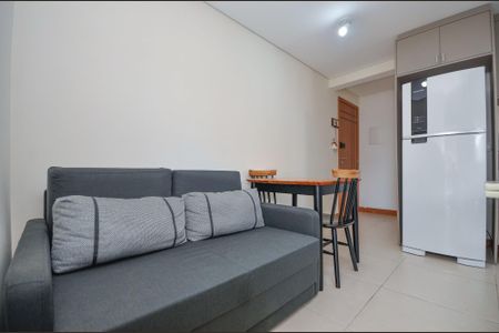 3_photo/94dce46eeb.b63703df1b074e65-ATLAS-b63a17e9-3229-44a7-9164-1bb097e554be.jpg de kitnet/studio à venda com 0 quarto, 34m² em Centro, Curitiba