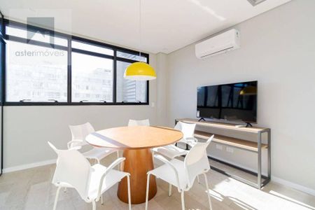 24_photo/94dce46eef.22210817a183f9f9-ATLAS-faec90f8-6734-41ee-a6ba-9b776db30b73.jpg de kitnet/studio para alugar com 1 quarto, 20m² em Centro, Curitiba