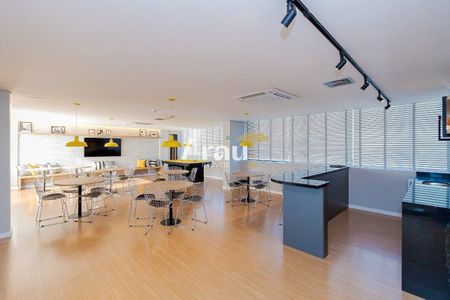 6_photo/94dce46eef.e3a954dfb45dd8a0-ATLAS-411a2662-e2db-49a6-bd72-d3e216457f87.jpg de apartamento à venda com 1 quarto, 18m² em Centro, Curitiba