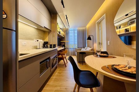 7_photo/94dce46eef.e3a954dfb45dd8a0-ATLAS-634aaac2-2b3e-47b9-834c-8338008811a7.jpg de apartamento à venda com 1 quarto, 30m² em Centro, Curitiba