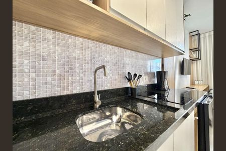 5_photo/94dce46eef.f8834e2d785bb5cd-ATLAS-22a0832a-3e0d-40a9-8d5c-58e0d0e064bd.jpg de apartamento à venda com 1 quarto, 16m² em Centro, Curitiba