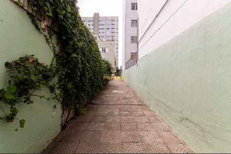 29_photo/94dce46ef9.3244784a9ddef9cb-ATLAS-b18b2461-dd7c-4256-89bf-206ab59bed9b.jpg de apartamento à venda com 3 quartos, 72m² em Centro, Curitiba