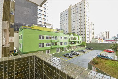 14_photo/94dce46ef9.54a6251f81674de5-ATLAS-4184a2e7-2b5f-4f97-89ca-fd9bda7adc3b.jpg de apartamento à venda com 1 quarto, 40m² em Centro, Curitiba