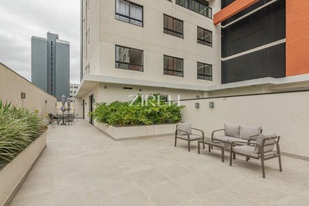 3_photo/94dce46efb.3c6cf968849d8d13-ATLAS-1166858e-6207-4e10-b102-147db3420ecc.jpg de kitnet/studio à venda com 1 quarto, 20m² em Centro, Curitiba