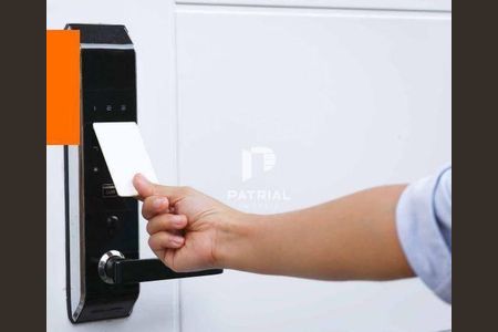 2_photo/94dce46efb.4ea6f9ebb89e2af1-ATLAS-0eecdf7b-79ac-44b5-b413-03a9bed6efb6.jpg de kitnet/studio à venda com 1 quarto, 20m² em Centro, Curitiba