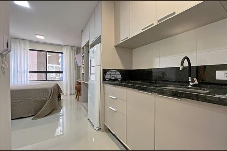 3_photo/94dce46efb.50cdebec7b9bb33d-ATLAS-a792e49d-d046-4950-b07f-d5f13f2e3474.jpg de kitnet/studio para alugar com 1 quarto, 24m² em Centro, Curitiba