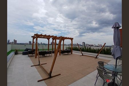 1_photo/94dce46efb.82c798bafb1413ff-ATLAS-8bb77bdb-0ca9-49cb-91cb-1870d4c048d9.jpg de apartamento à venda com 1 quarto, 20m² em Centro, Curitiba