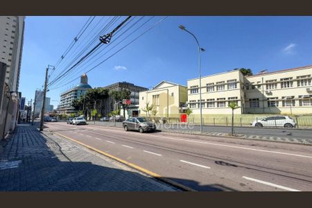 7_photo/94dce46f39.0607479f5d0ce054-ATLAS-e54fd475-aee8-4005-af21-a3acea2dfbcd.jpg de apartamento à venda com 1 quarto, 38m² em Batel, Curitiba