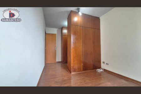 11_photo/94dce46f59.34a61ceb9382adc7-ATLAS-8ff2a982-23e7-4723-be8e-609f51f73625.jpg de apartamento para alugar com 1 quarto, 44m² em Centro, Curitiba