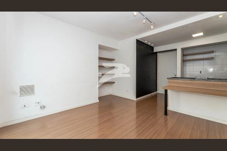 6_photo/94dce46f93.c993a6c65b6fbe8b-ATLAS-41e454f4-b53e-4155-8949-b8cac6c410ca.jpg de apartamento à venda com 1 quarto, 39m² em Cristo Rei, Curitiba