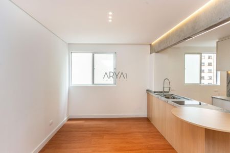 14_photo/94dce46f9d.6962a8c280263540-ATLAS-c49283f6-c2f8-4730-a034-e134b58323cf.jpg de apartamento à venda com 1 quarto, 39m² em Centro, Curitiba