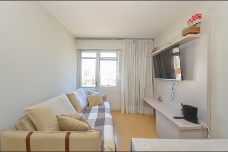 5_photo/94dce46fad.4782c9e4d3fb7775-ATLAS-2a368ac7-0505-43d1-ab89-a20f8c0fa5ba.jpg de apartamento à venda com 1 quarto, 49m² em Centro, Curitiba