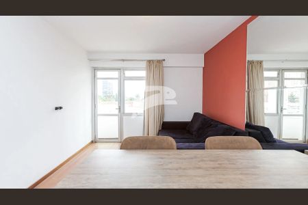 5_photo/94dce46fad.da4d03bf3fb21bdd-ATLAS-b6c4f22d-23a2-45f1-9077-ddcd4bc0c256.jpg de apartamento à venda com 1 quarto, 41m² em Centro, Curitiba