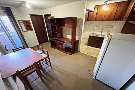 7_photo/94dce46fb7.3edd16944f25dc50-ATLAS-30ae1b2f-61b8-48bd-b89f-84979499a25d.jpg de apartamento para alugar com 1 quarto, 31m² em Centro, Curitiba