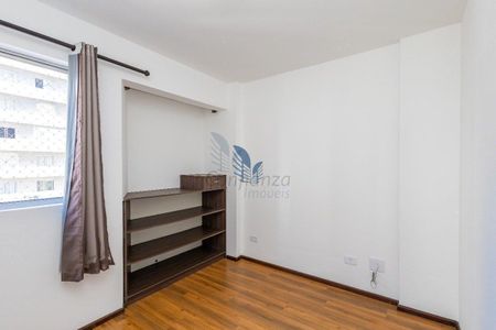 2_photo/94dce46fb7.85bd9762b735a316-ATLAS-11a622f5-cbe1-4a57-adae-05dffdf35a40.jpg de apartamento para alugar com 1 quarto, 31m² em Centro, Curitiba