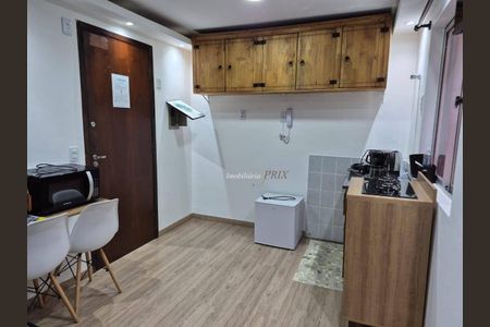 3_photo/94dce46fb9.cefb44f4c9851ee2-ATLAS-a47e57b1-1a3f-40f6-89ec-0c64cd7ec90c.jpg de kitnet/studio para alugar com 1 quarto, 23m² em Centro, Curitiba