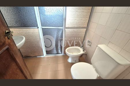 2_photo/94dce46fbb.c7b0ff6cdb7b6e42-ATLAS-1b2eaad6-5a5d-4bda-8e7f-2117a7999bdc.jpg de apartamento para alugar com 2 quartos, 61m² em Centro, Curitiba