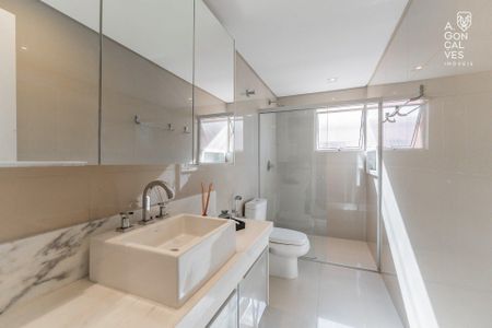 5_photo/94dce4700b.122db660e4931da2-ATLAS-3a3e064d-e734-4386-aa58-e2af1ba441f9.jpg de apartamento à venda com 4 quartos, 302m² em Rebouças, Curitiba