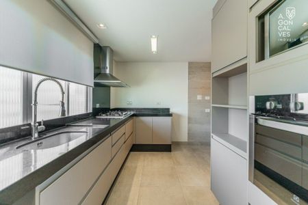 9_photo/94dce4700b.122db660e4931da2-ATLAS-5955ad70-680a-45fc-a78e-ec8cf6d770b6.jpg de apartamento à venda com 4 quartos, 302m² em Rebouças, Curitiba