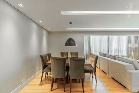 7_photo/94dce4700b.122db660e4931da2-ATLAS-6702cf20-a0c0-4903-a7f7-b893ad0778c3.jpg de apartamento à venda com 4 quartos, 302m² em Rebouças, Curitiba