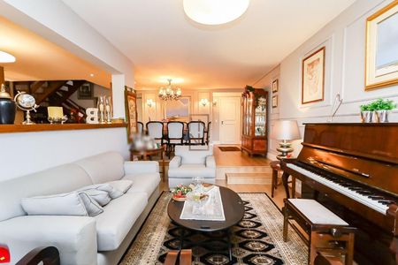 6_photo/94dce4700f.f05a8b8d006c8dcc-ATLAS-27350b8f-d33f-4ead-bef7-ce5db4d066b1.jpg de apartamento à venda com 3 quartos, 223m² em Rebouças, Curitiba