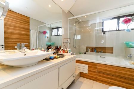 2_photo/94dce4700f.f05a8b8d006c8dcc-ATLAS-38fc478d-67aa-45d7-a482-eec14ee05352.jpg de apartamento à venda com 3 quartos, 223m² em Rebouças, Curitiba