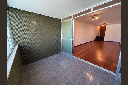 10_photo/94dce47047.3aed5bbd04158097-ATLAS-29e7af12-bfa0-4acc-a3d3-11b69f6117a6.jpg de apartamento para alugar com 3 quartos, 156m² em Centro, Curitiba
